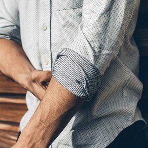 Taylor Stitch - "The California" Shirt -  White with Navy Jacquard Dot - Large